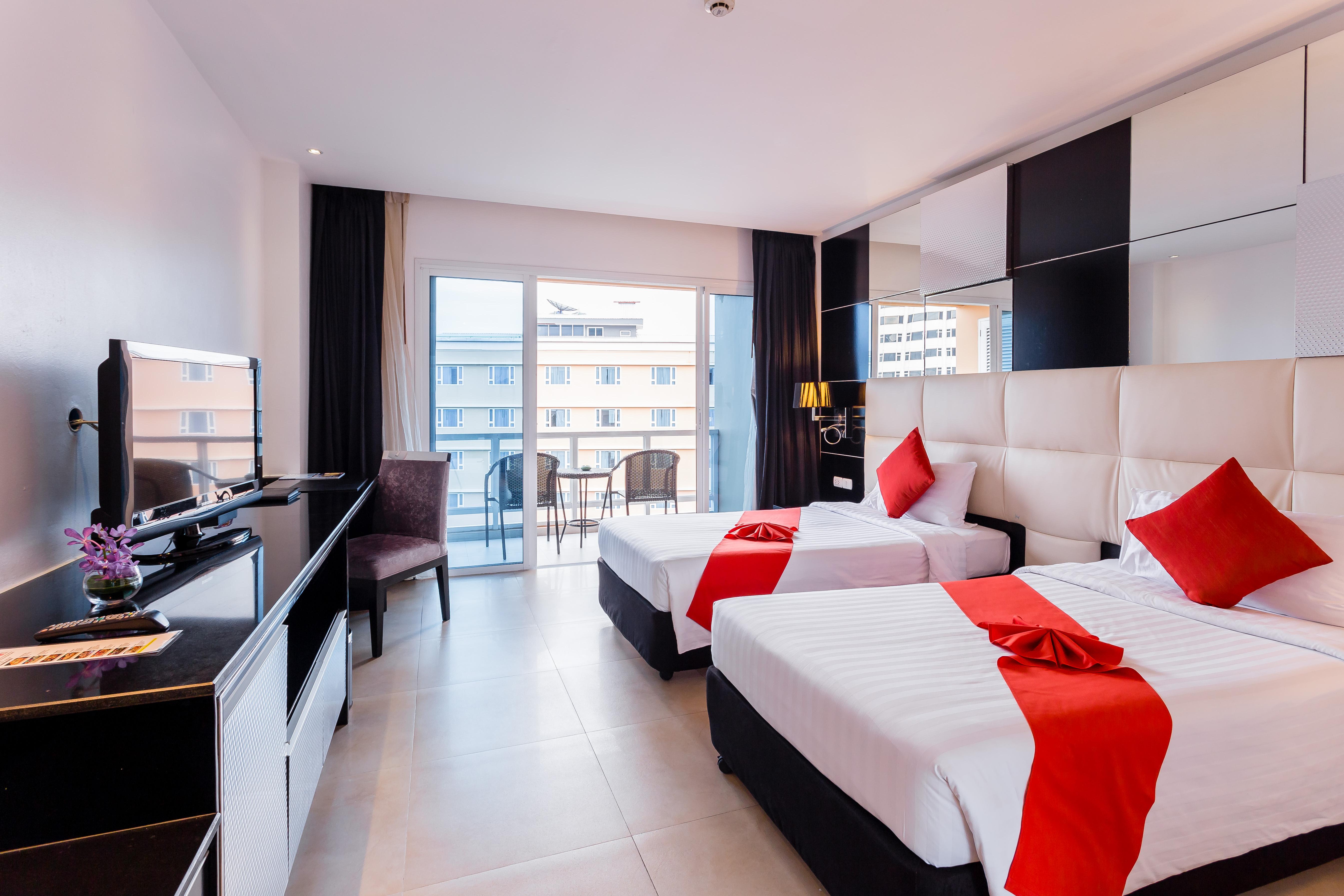 Nova Platinum Hotel Pattaya Zewnętrze zdjęcie