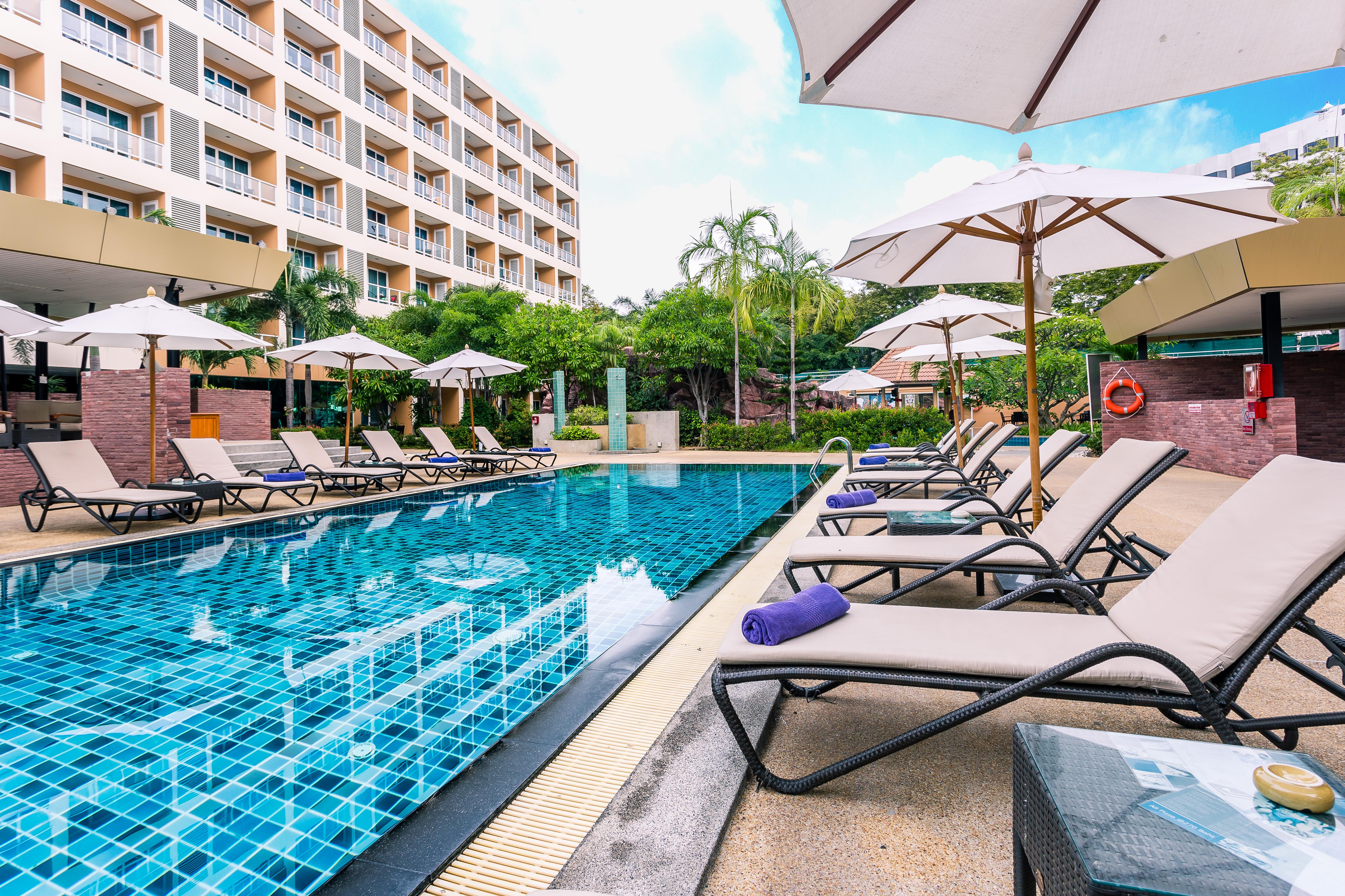 Nova Platinum Hotel Pattaya Zewnętrze zdjęcie