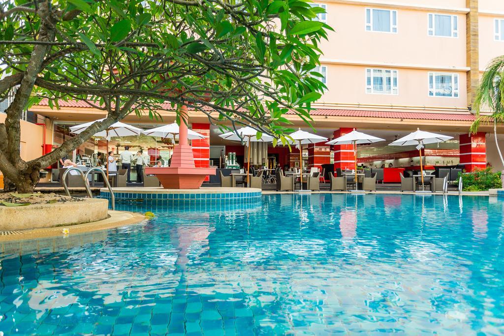 Nova Platinum Hotel Pattaya Zewnętrze zdjęcie